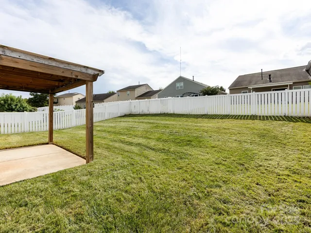 $435,000 | 1822 Charbray Lane, Charlotte, NC 28213