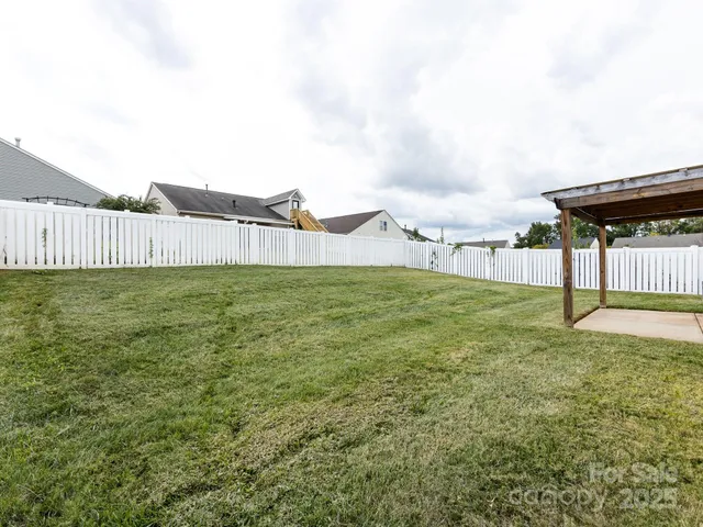 $435,000 | 1822 Charbray Lane, Charlotte, NC 28213