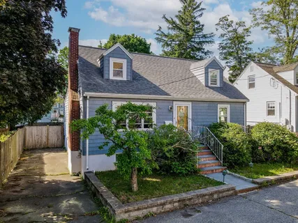 $575,000 | 6 Arlington Terrace, Malden, MA 02148