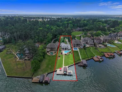 $1,100,000 | 18706 Grand Harbor Point, Montgomery, TX 77356