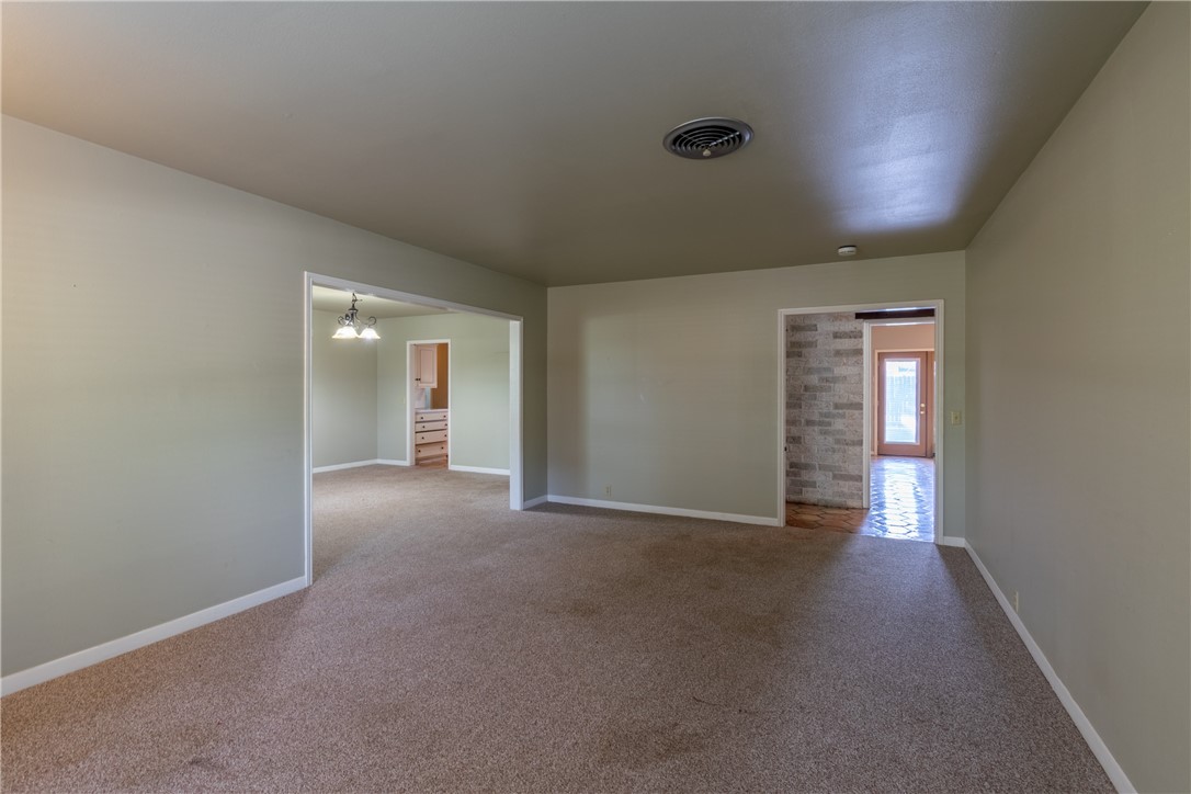 1307 Lincoln Street Alice, TX 78332 - Photo 20 of 34
