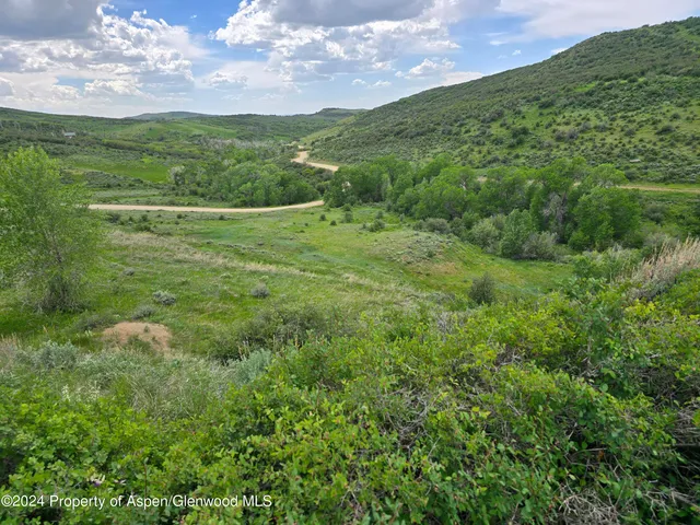 a view of an outdoor space with seating area