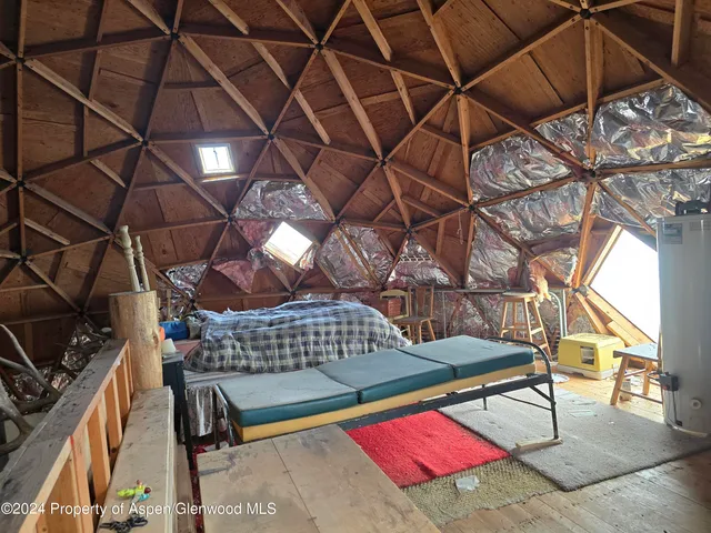 a view of walk in closet