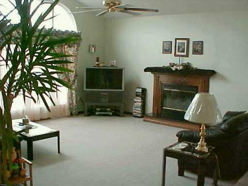 1123 Prospect Road Evans City, PA 16033 - Photo 2 of 8