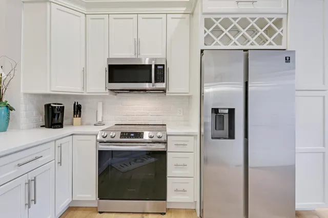 $6,150 | 104 Sea Oats Drive, Unit G, Juno Beach, FL 33408