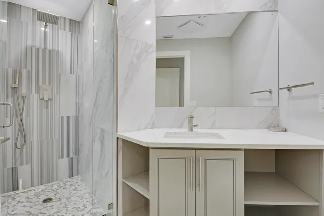 $6,150 | 104 Sea Oats Drive, Unit G, Juno Beach, FL 33408