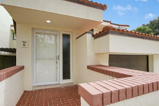 $6,150 | 104 Sea Oats Drive, Unit G, Juno Beach, FL 33408