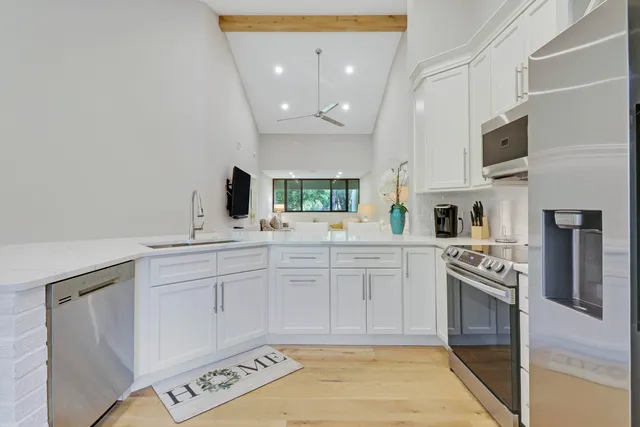 $6,150 | 104 Sea Oats Drive, Unit G, Juno Beach, FL 33408