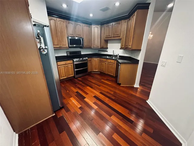 $360,000 | 3125 Stonewater Drive, Unit 3125, Lakeland, FL 33803