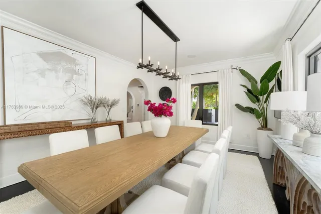 a view of a living room