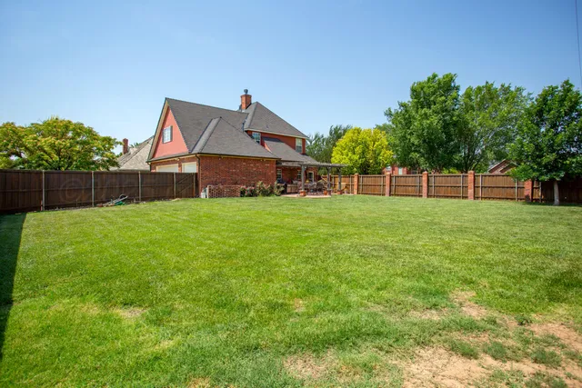 $549,900 | 4501 Aberdeen Drive, Amarillo, TX 79119