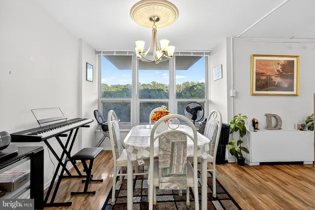 $130,000 | 3600 Conshohocken Avenue, Unit 706, Philadelphia, PA 19131