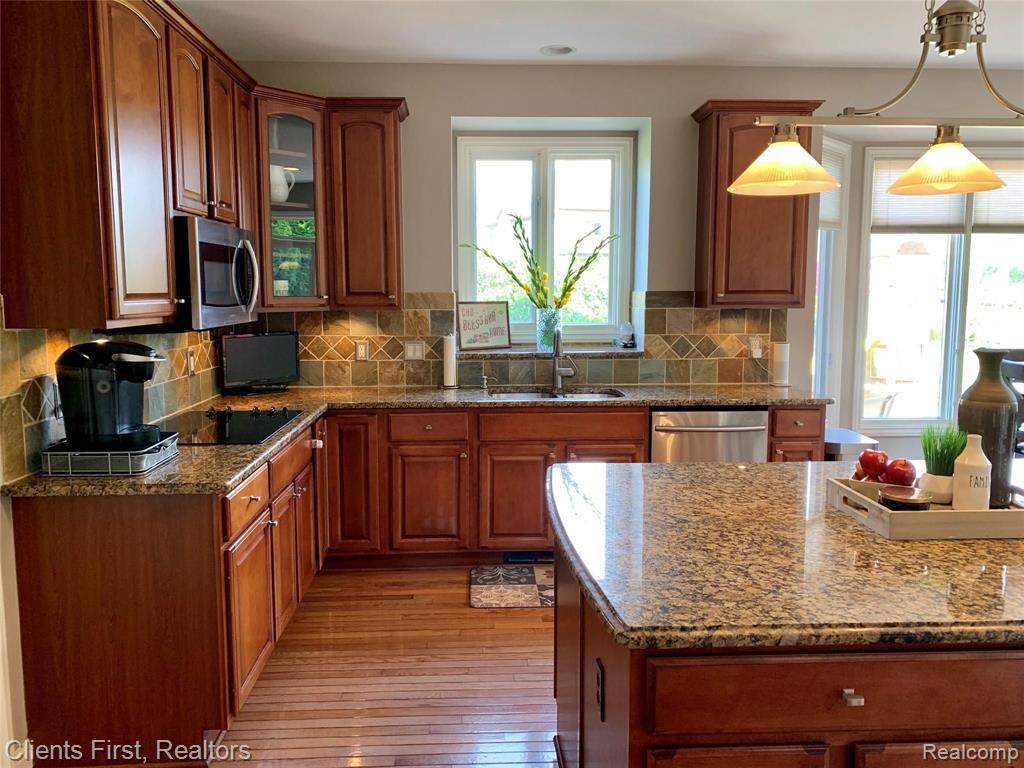 48467 Inveraray Road Canton, MI 48188 - Photo 20 of 55