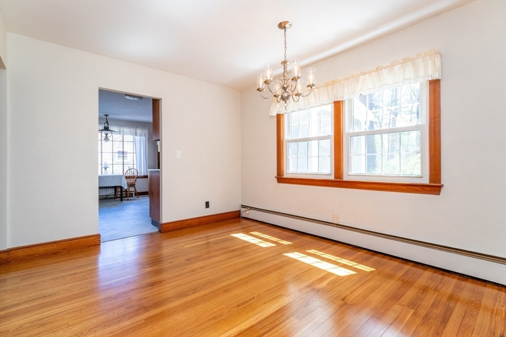 90 Walnut Street Walpole, MA 02081 - Photo 7 of 38