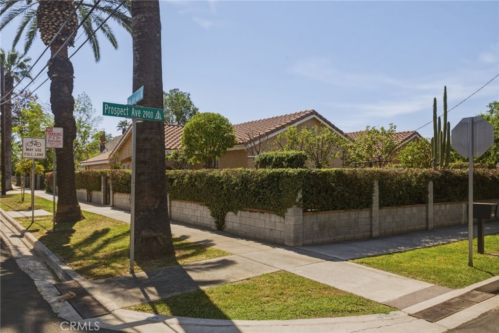 2908 Prospect Avenue Riverside, CA 92507 - Photo 3 of 24