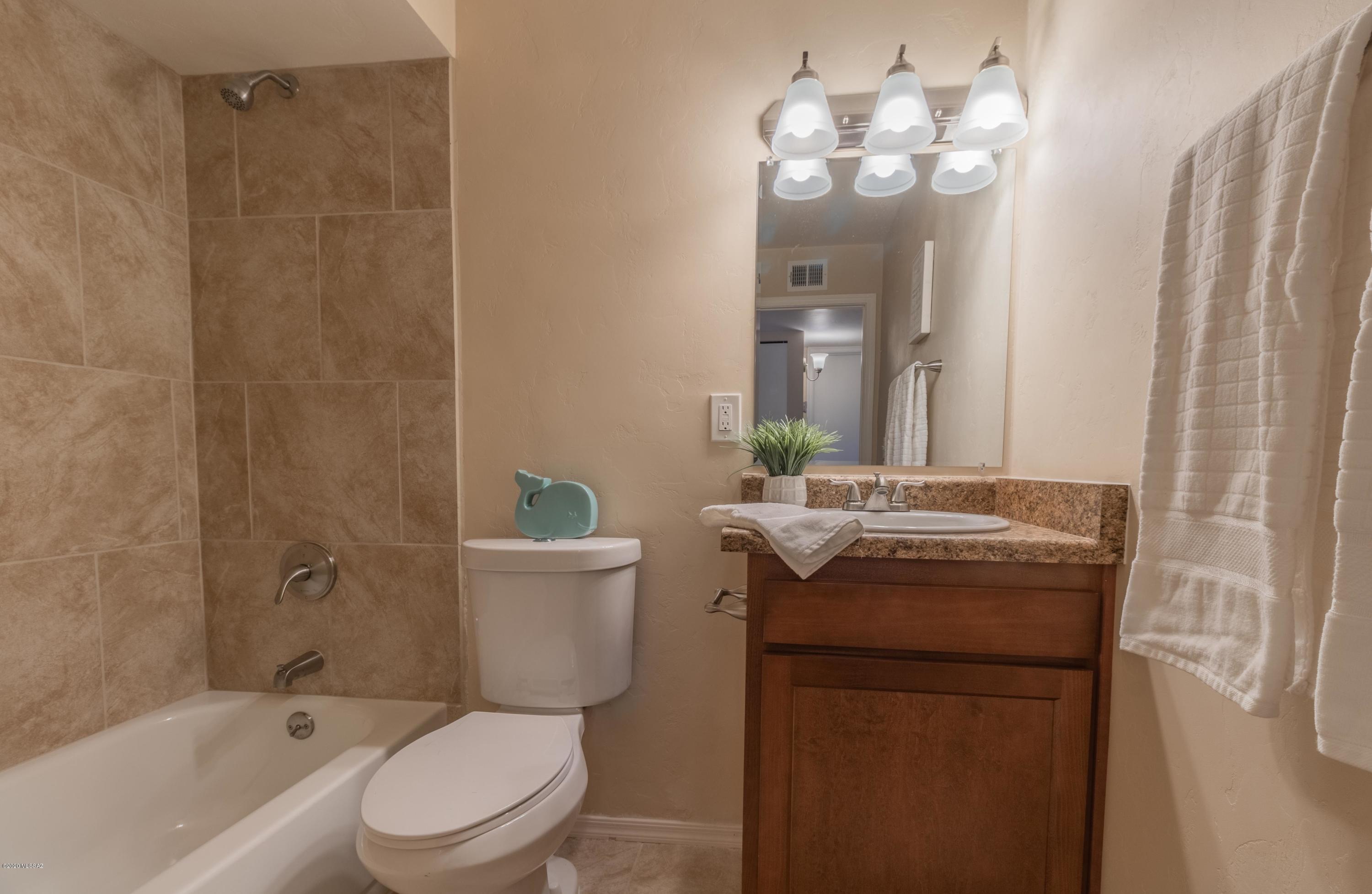 7072 East Stella Road Tucson, AZ 85730 - Photo 16 of 21
