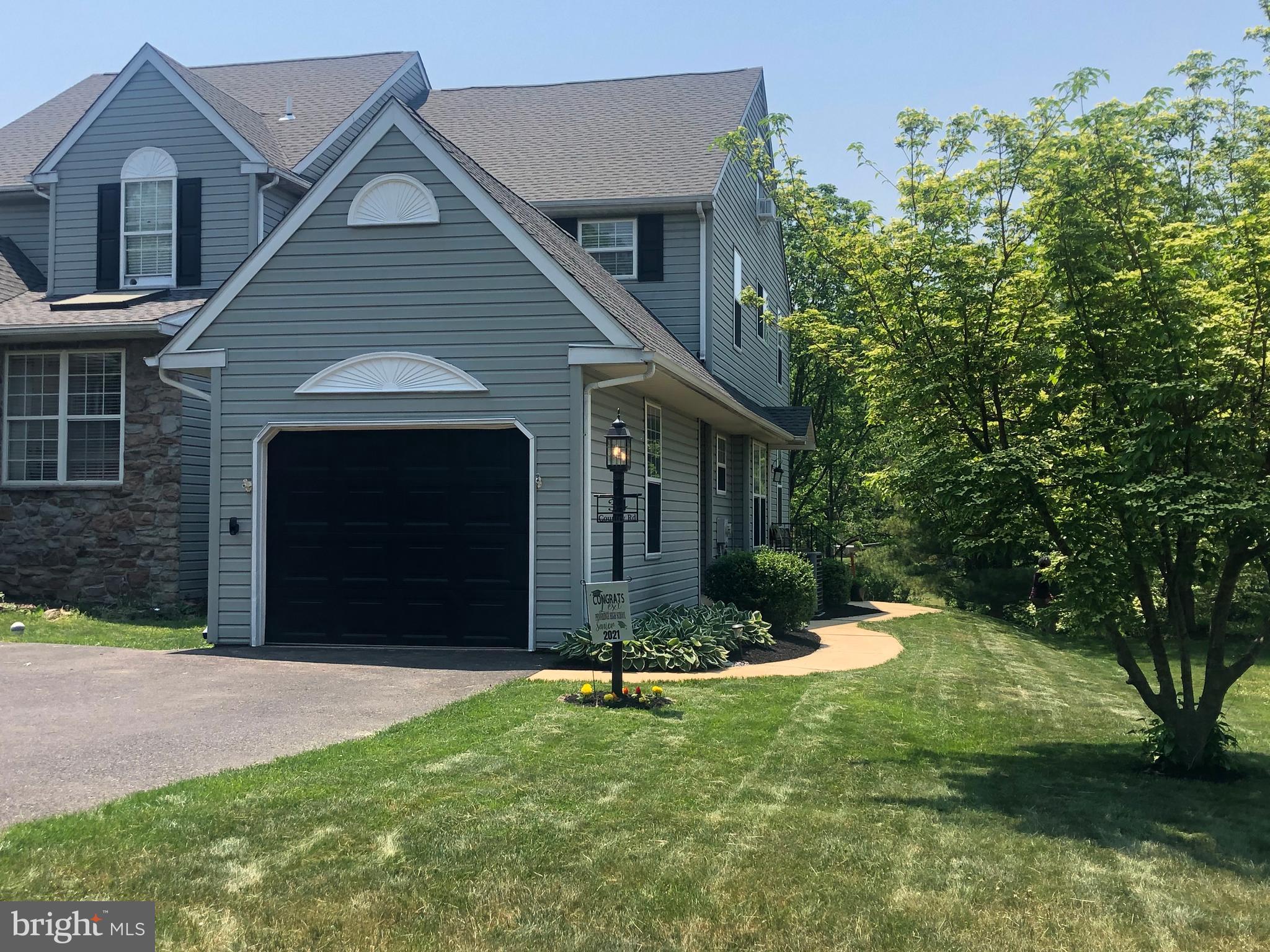 34 Country Road Perkasie, PA 18944 - Photo 2 of 42 Gallery Image 2