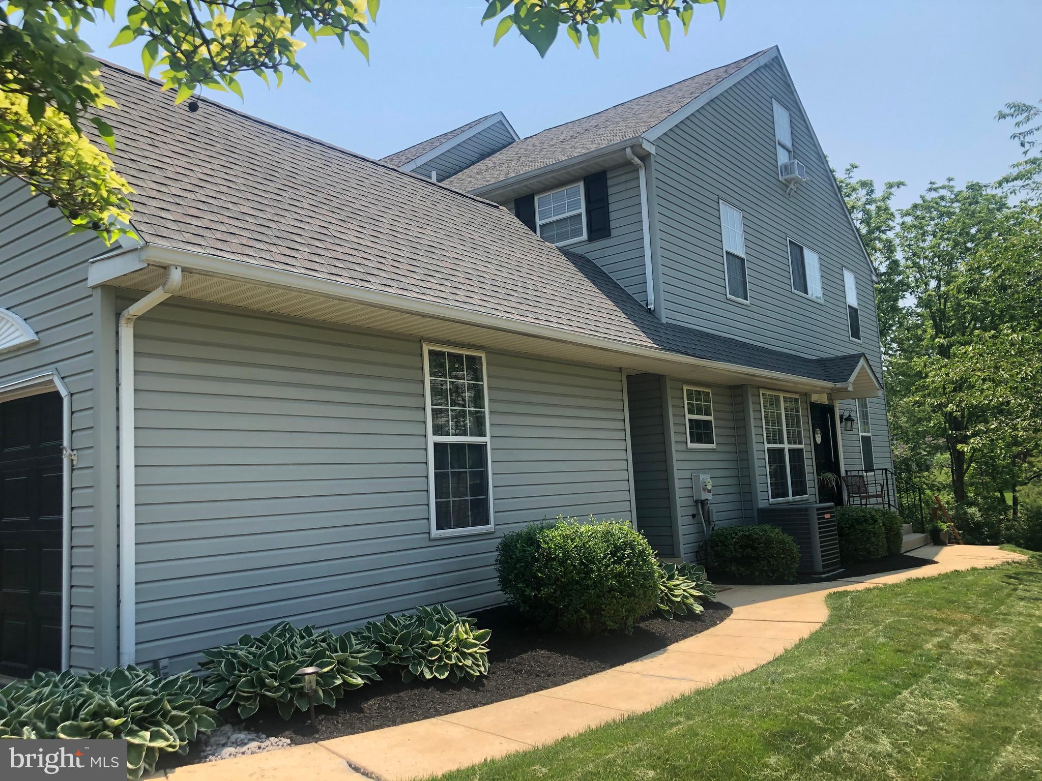 34 Country Road Perkasie, PA 18944 - Photo 4 of 42 Gallery Image 4