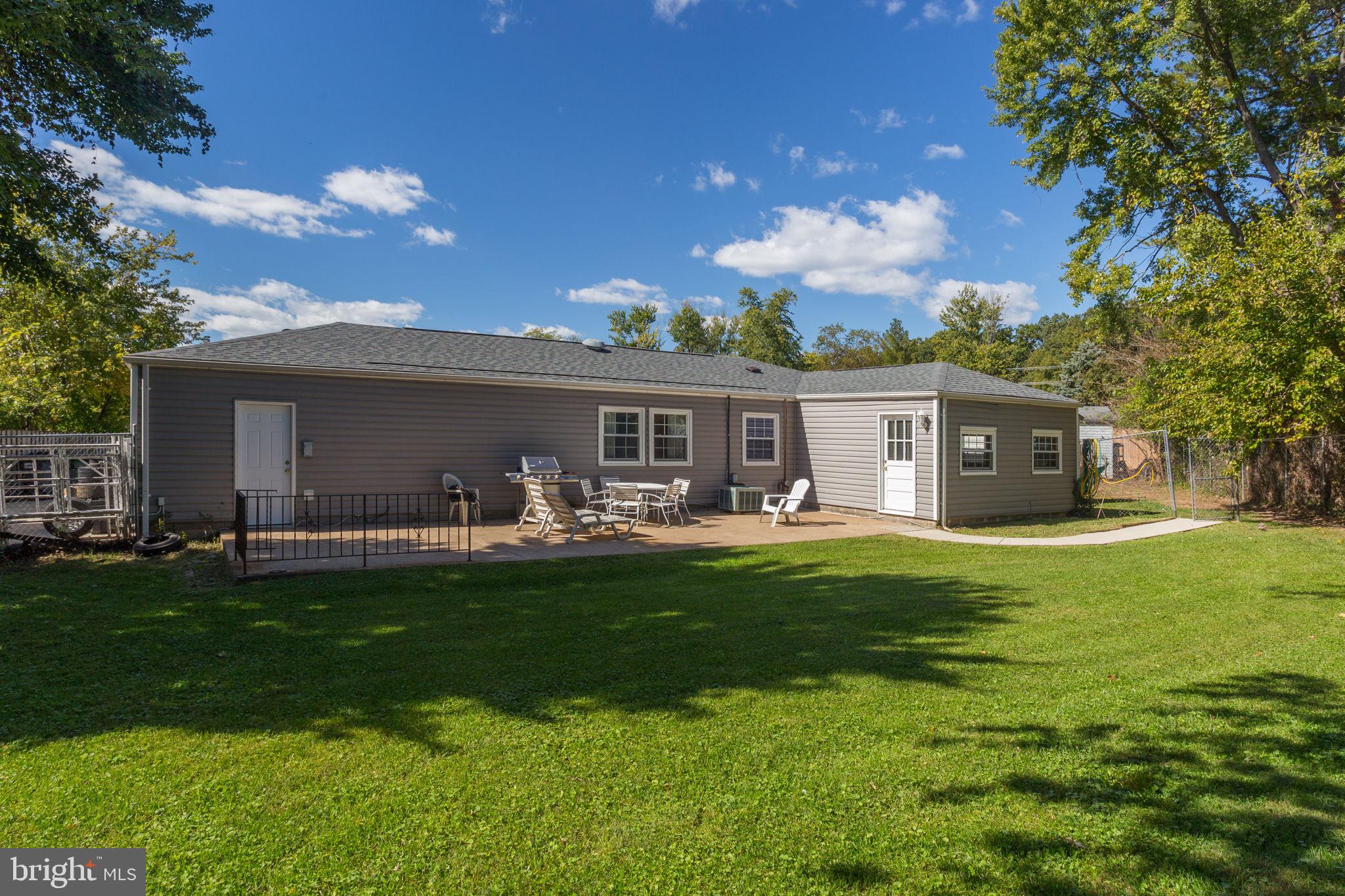 202 North Sycamore Road Sterling, VA 20164 - Photo 20 of 38 Large flat yard