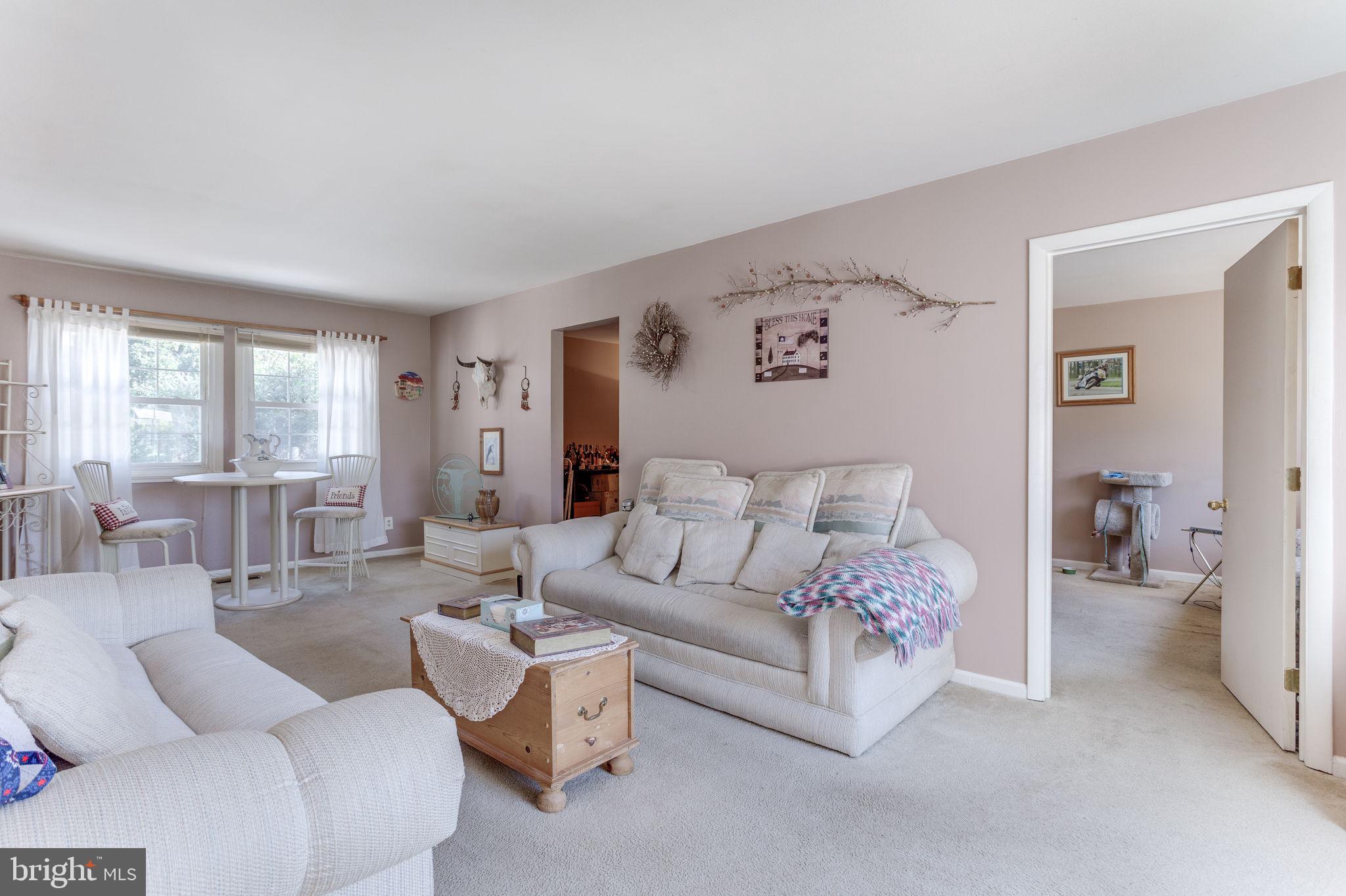 202 North Sycamore Road Sterling, VA 20164 - Photo 24 of 38 Gallery Image 24