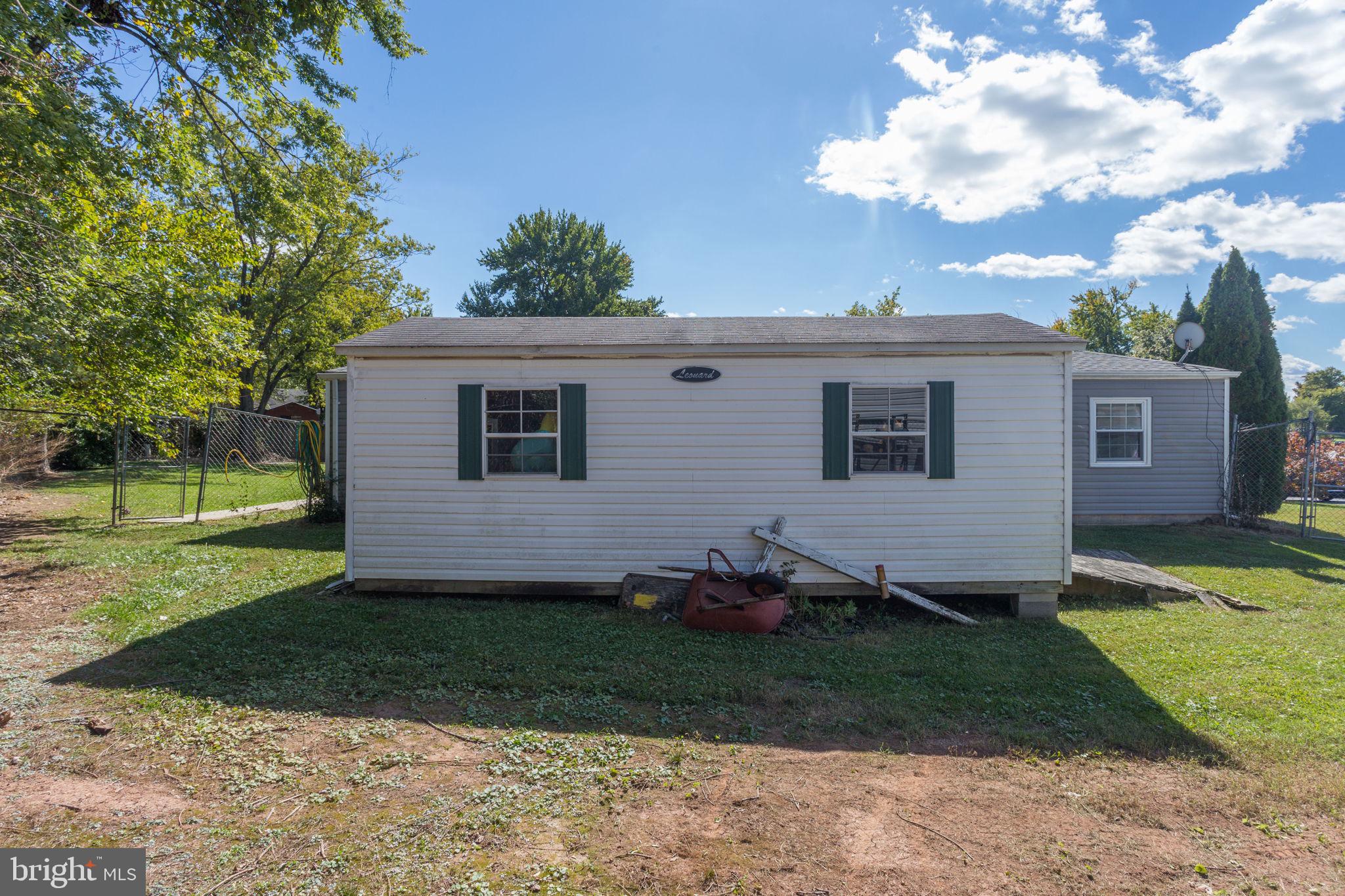 202 North Sycamore Road Sterling, VA 20164 - Photo 36 of 38 Gallery Image 36