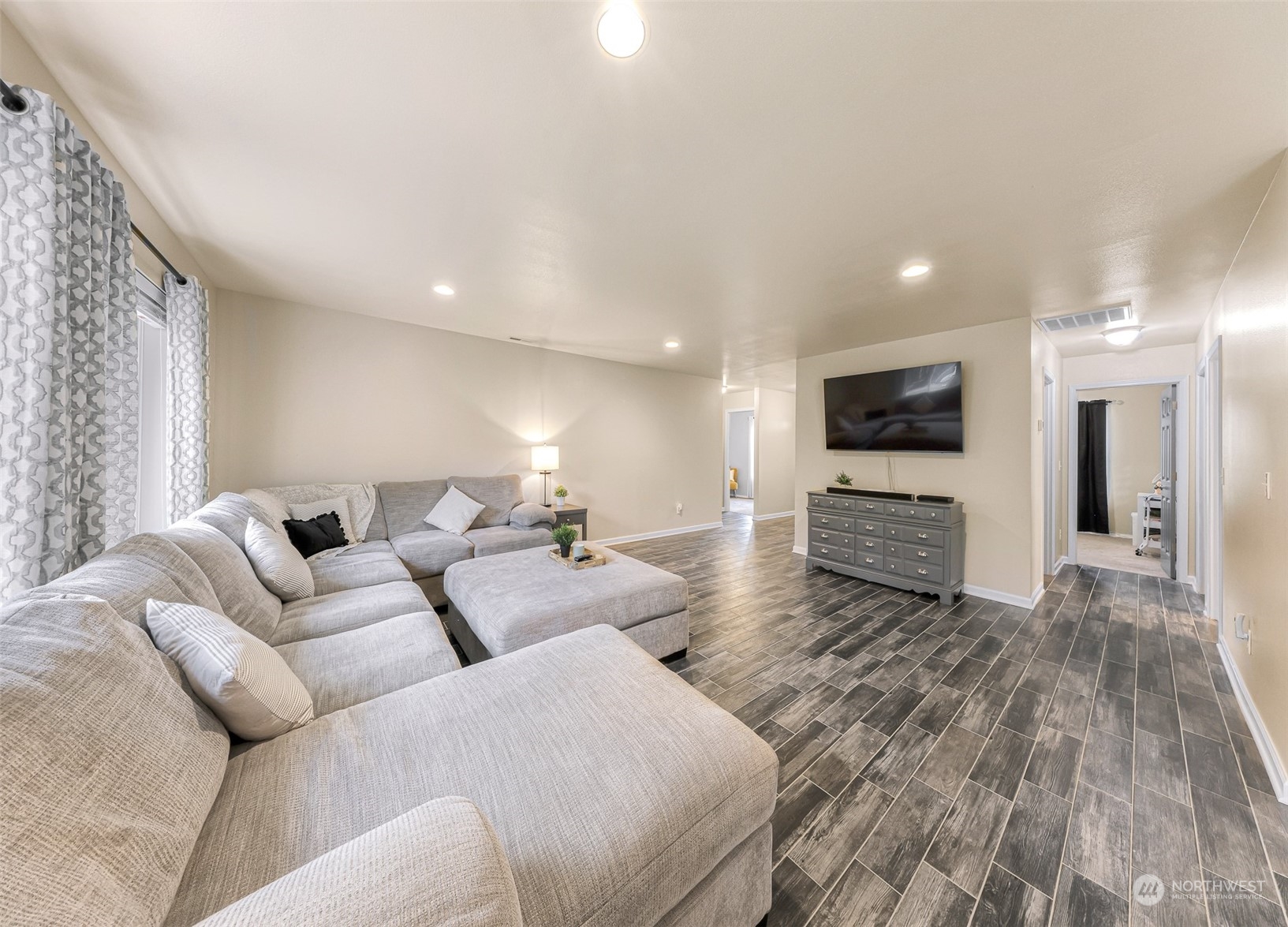 22448 Bridgewater Road Sedro-Woolley, WA 98284 - Photo 7 of 34 Gallery Image 7