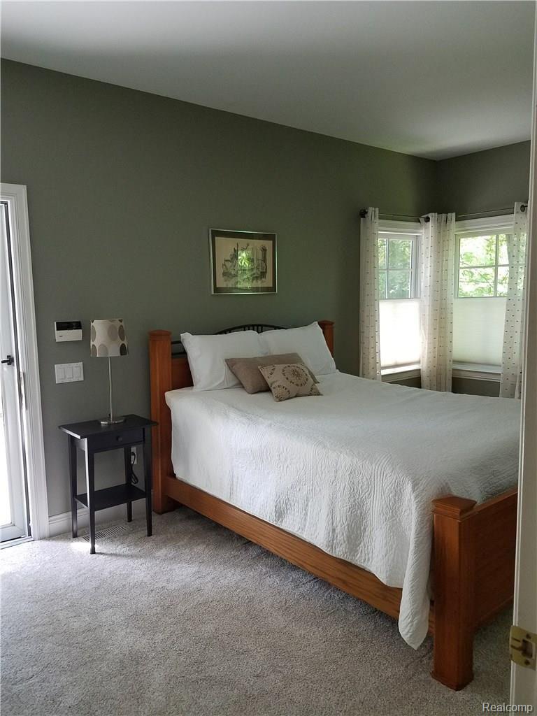 910 Kent Road Ortonville, MI 48462 - Photo 7 of 28 20170604_144217.jpg
