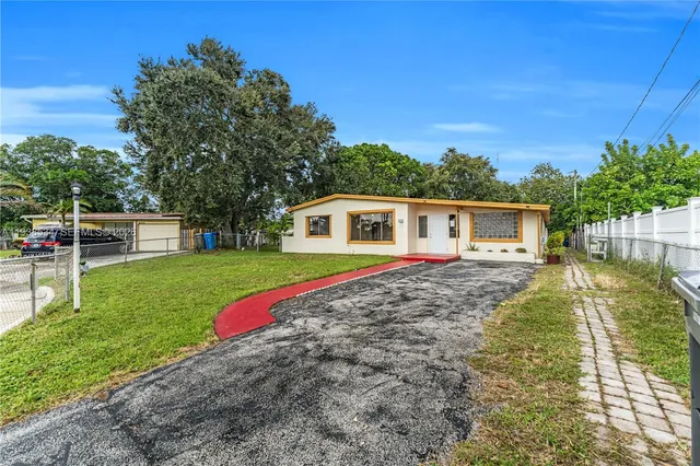 $3,500 | 4220 Southwest 36th Street, West Park, FL 33023