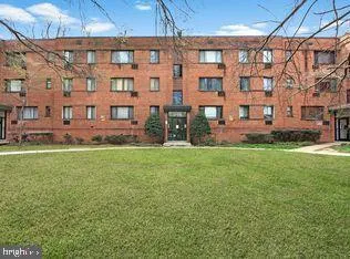 $126,000 | 4733 1st Street Southwest, Unit 102, Washington, DC 20032