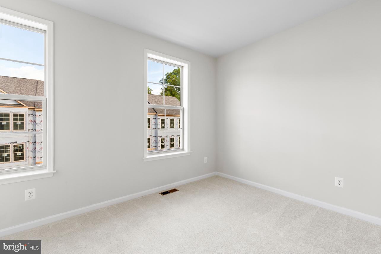 17834 Porter Road Ashton, MD 20861 - Photo 22 of 35