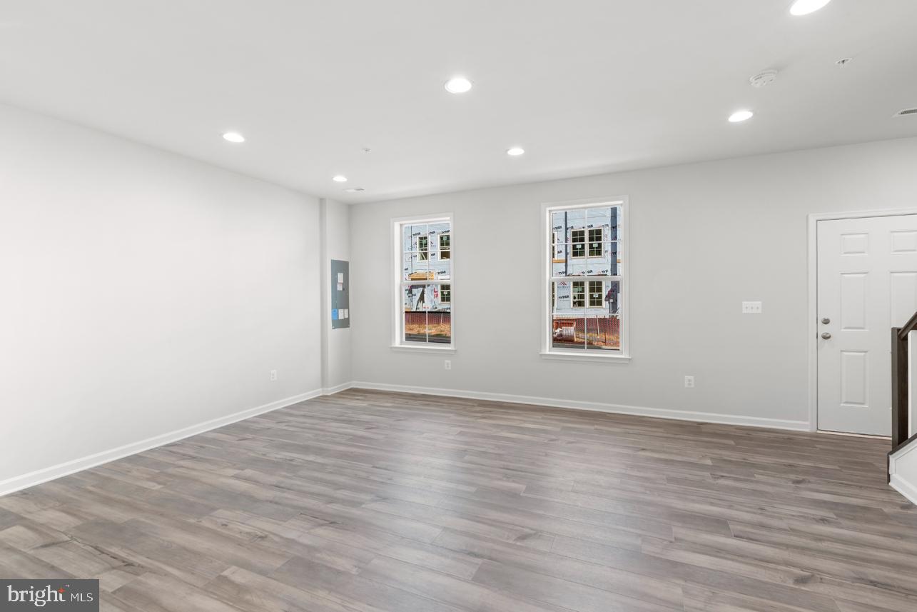 17834 Porter Road Ashton, MD 20861 - Photo 6 of 35