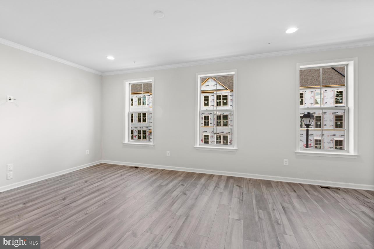 17834 Porter Road Ashton, MD 20861 - Photo 8 of 35