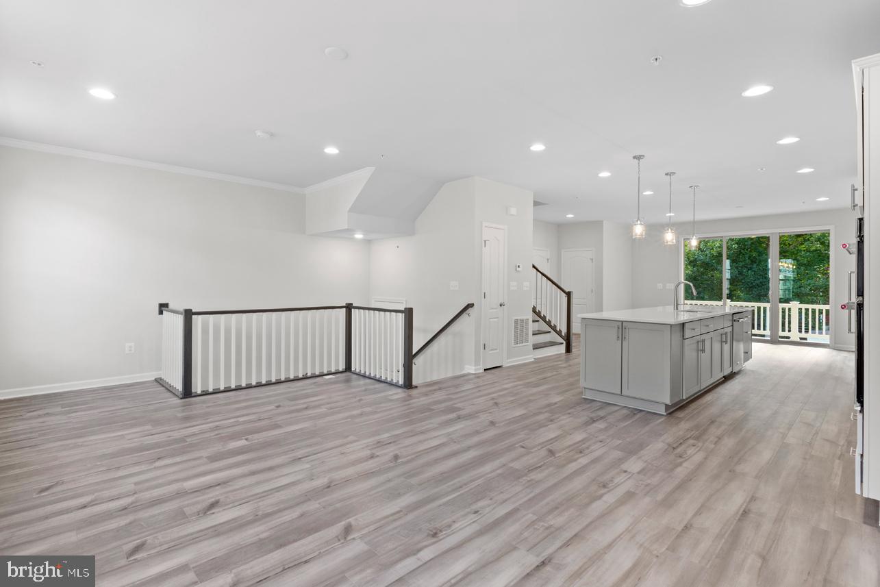 17834 Porter Road Ashton, MD 20861 - Photo 10 of 35