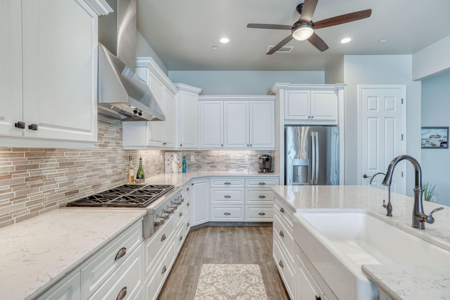 3048 Poe Avenue Clovis, CA 93619 - Photo 19 of 56