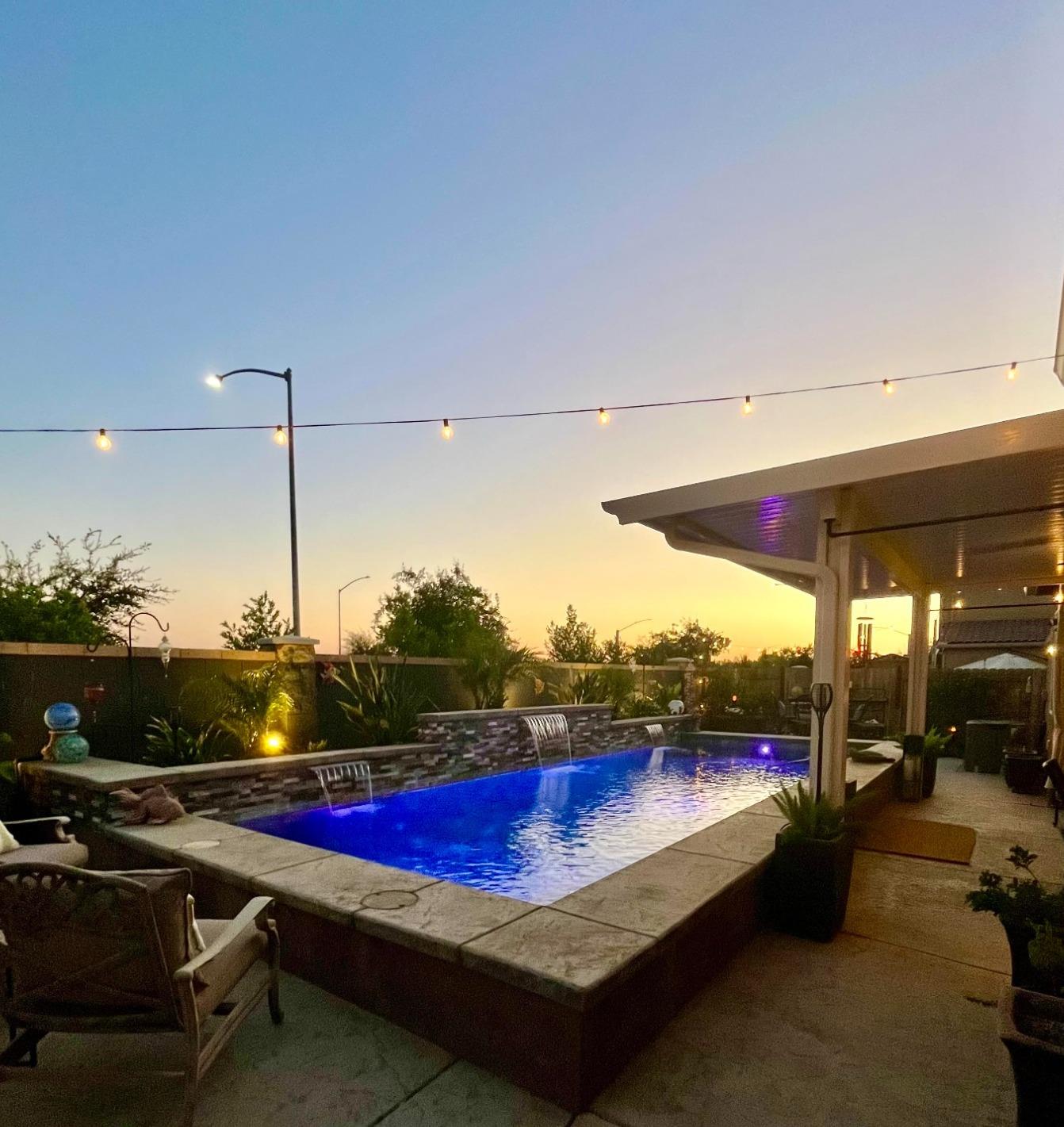 3048 Poe Avenue Clovis, CA 93619 - Photo 54 of 56 a view of outdoor space with seating area