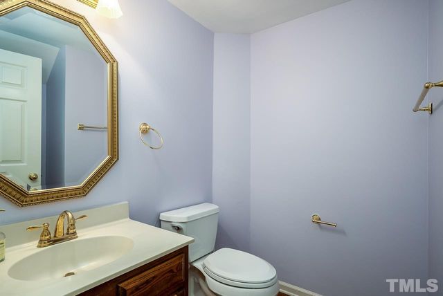 $325,000 | 114 Crestview Court, Cary, NC 27518