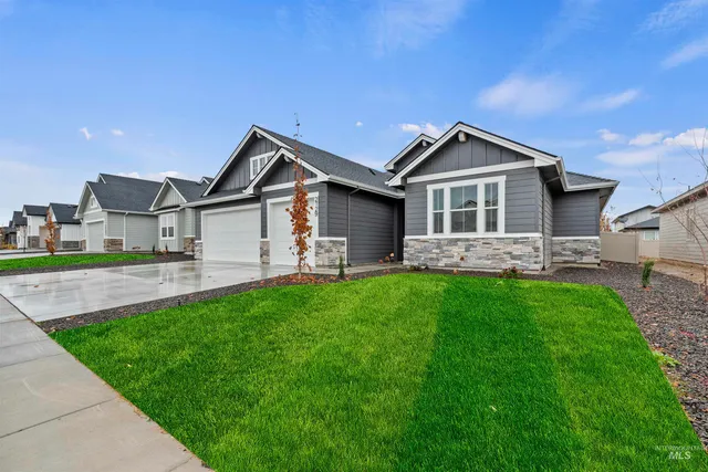 $706,880 | 2129 East Blakehurst Street, Kuna, ID 83634