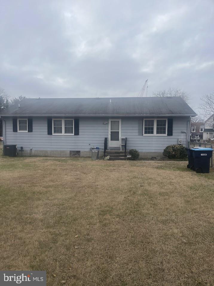 204 East Adams Street Georgetown, DE 19947 - Photo 3 of 18 a front view of house with yard