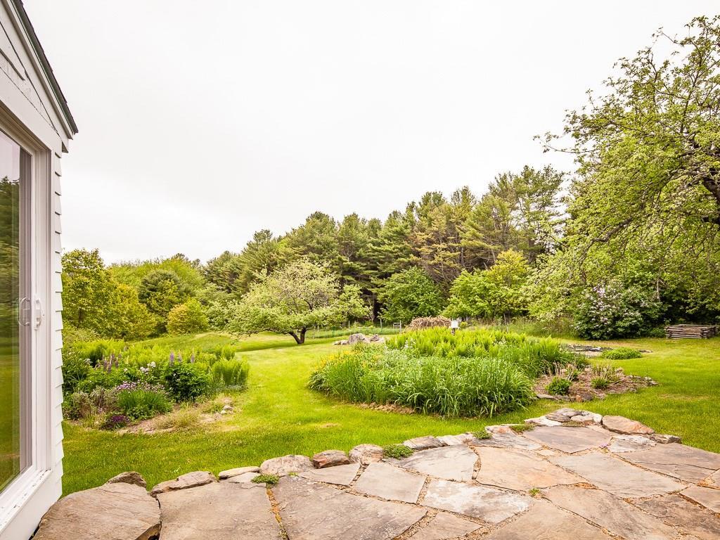 Overlooking the rear gardens from...