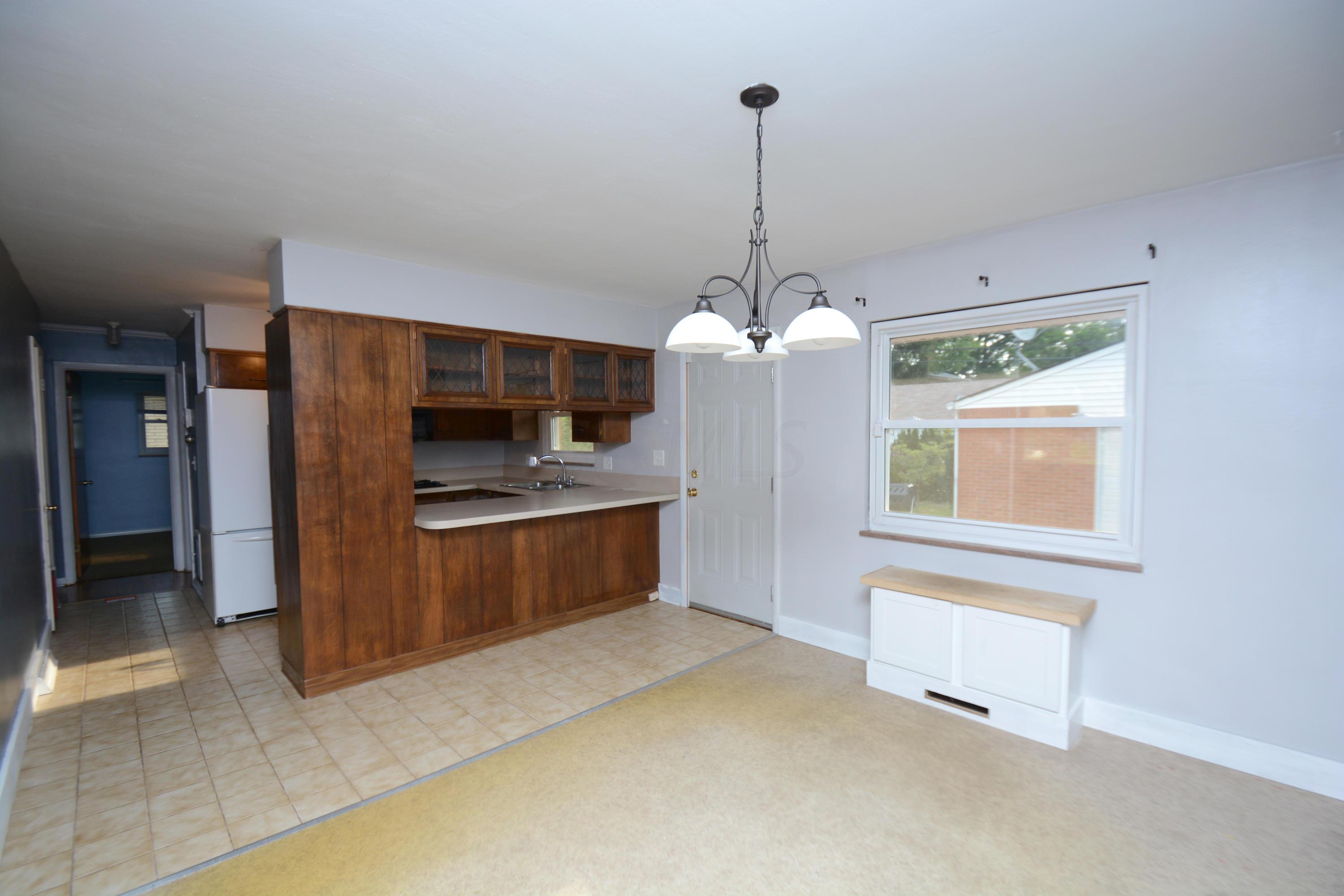 4444 Wanda Lane Road Columbus, OH 43224 - Photo 8 of 23 Gallery Image 8