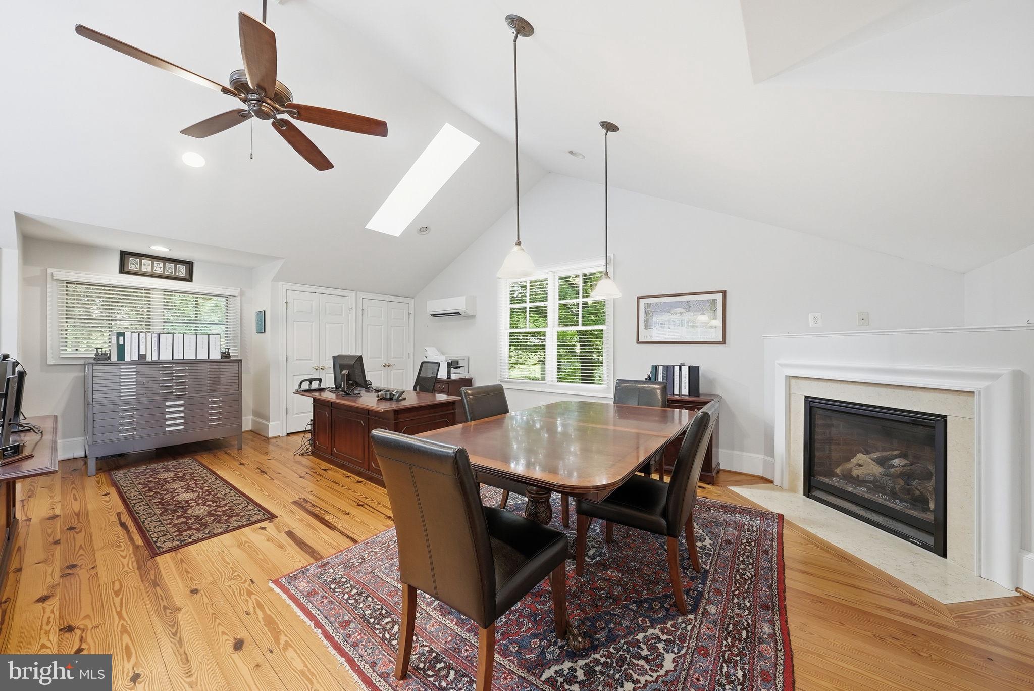2608 Hunter Mill Road Oakton, VA 22124 - Photo 44 of 50 Detached living space