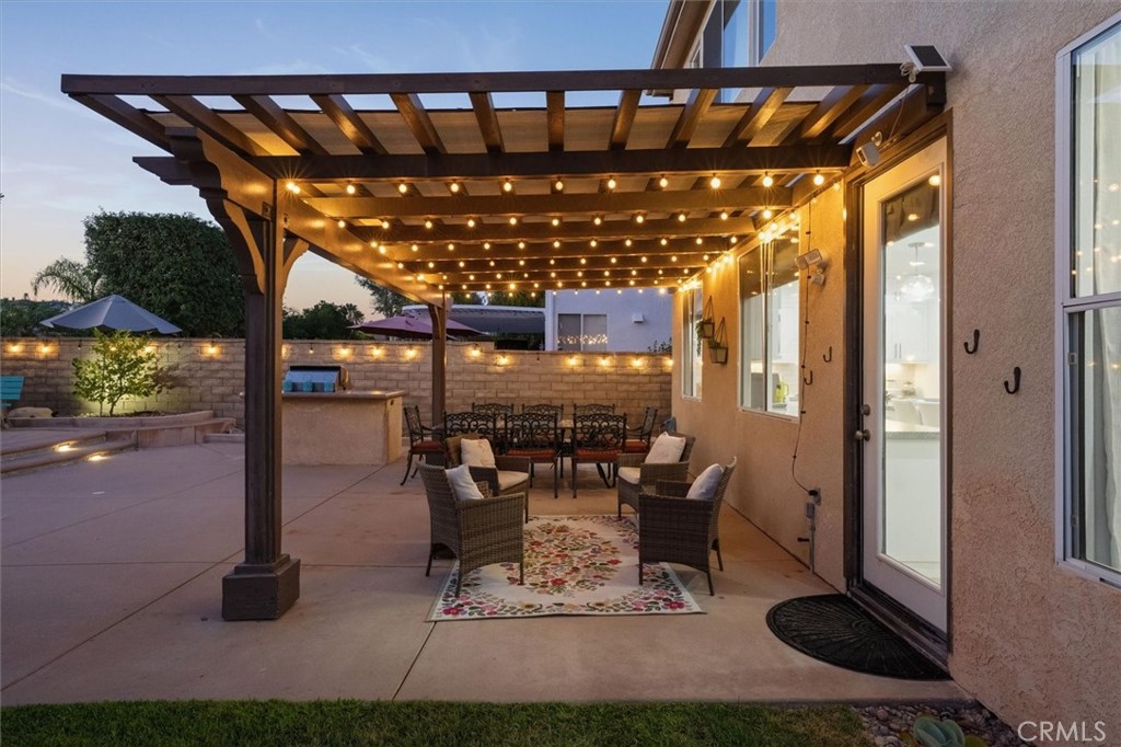 25443 Hopkins Place Stevenson Ranch, CA 91381 - Photo 21 of 68 Patio