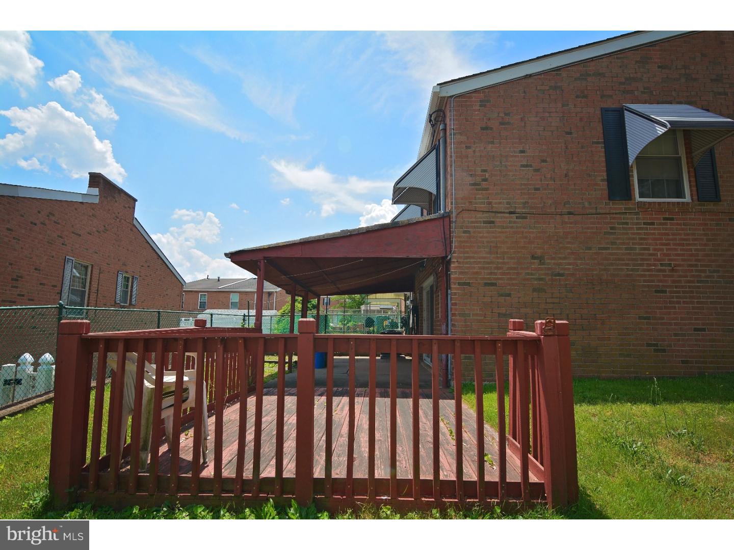 189 Greendale Road Philadelphia, PA 19154 - Photo 22 of 22 Deck