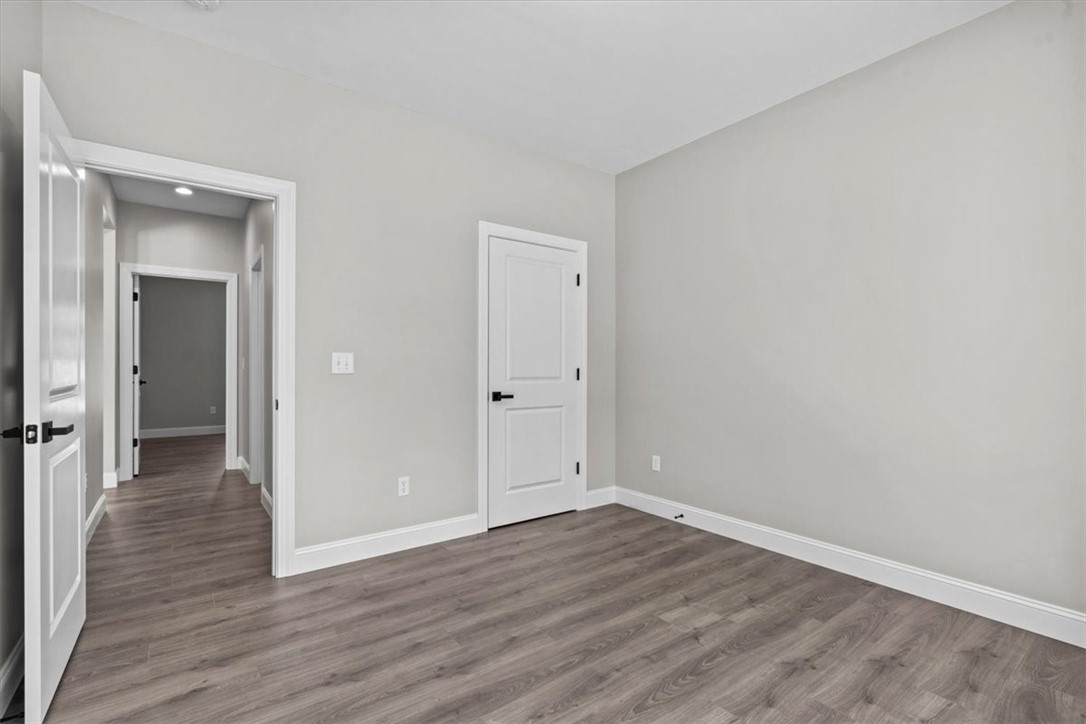307 Clarke Stream Drive Anderson, SC 29621 - Photo 21 of 32 Gallery Image 21