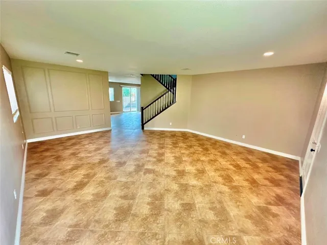 $970,000 | 6854 Farmall Way, Eastvale, CA 92880