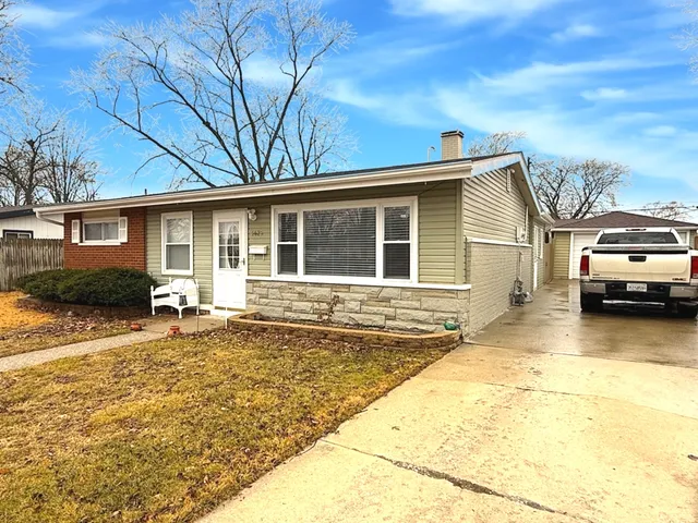 $230,000 | 1426 Stanley Boulevard, Calumet City, IL 60409