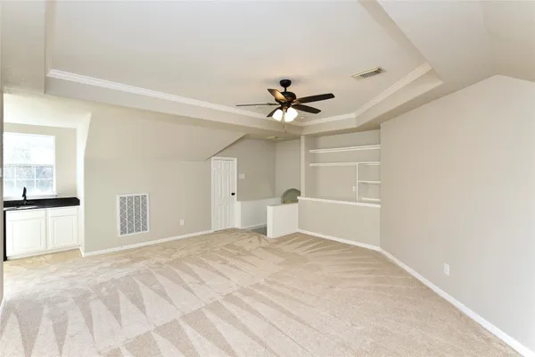 $950,000 | 9019 Lady Laura Lane, Richmond, TX 77469