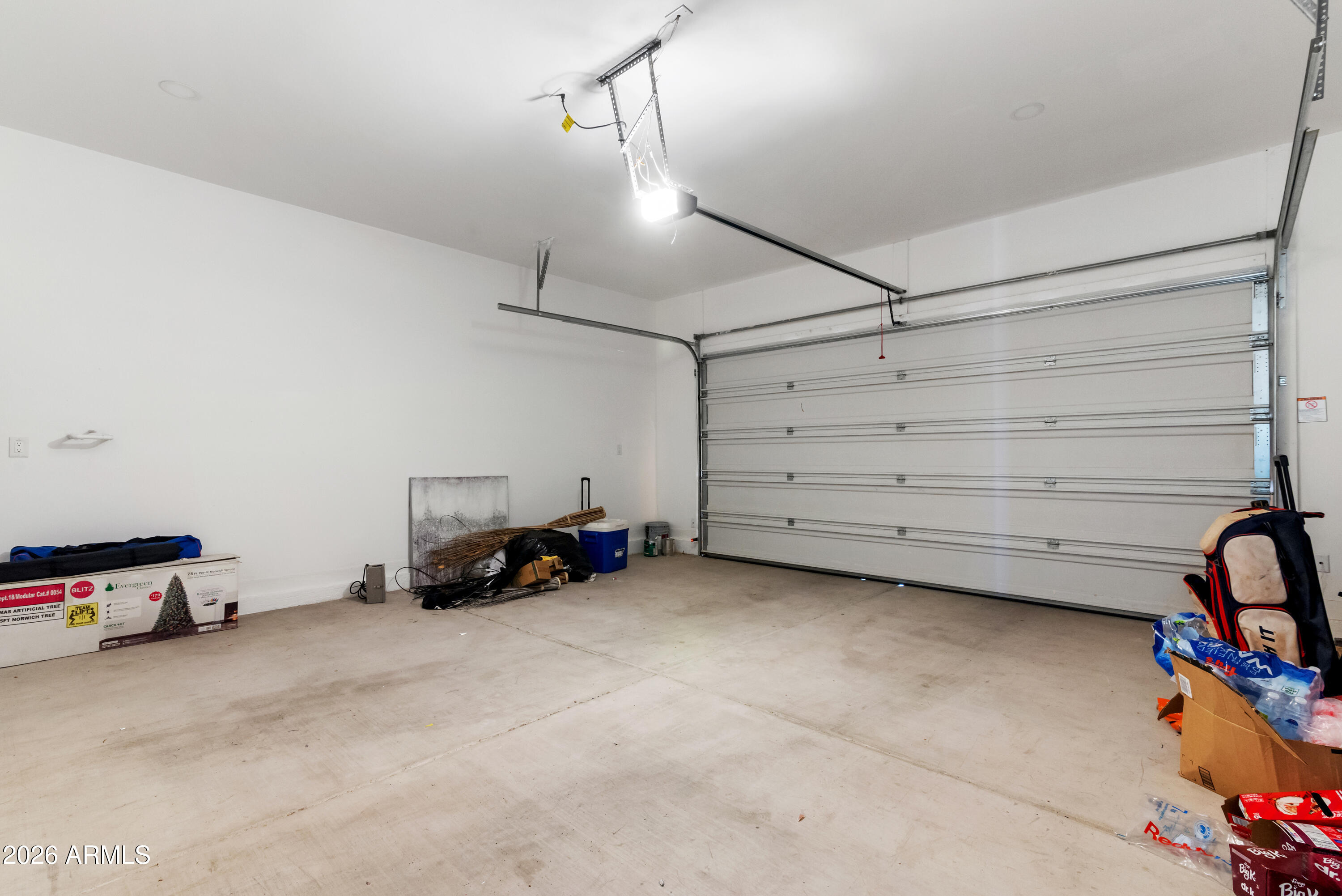 10530 East Baltimore Street Apache Junction, AZ 85120 - Photo 31 of 47 2 Car Garage