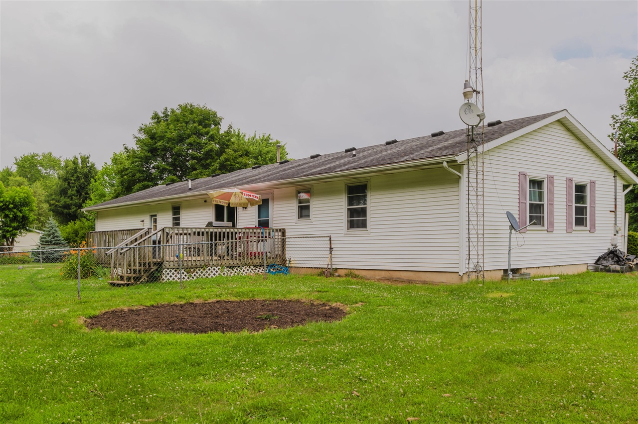 51104 Silver Street Three Rivers, MI 49093 - Photo 4 of 22
