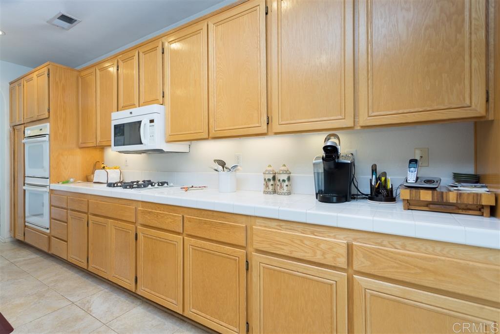 16645 Open View Road Ramona, CA 92065 - Photo 5 of 25 Gallery Image 5